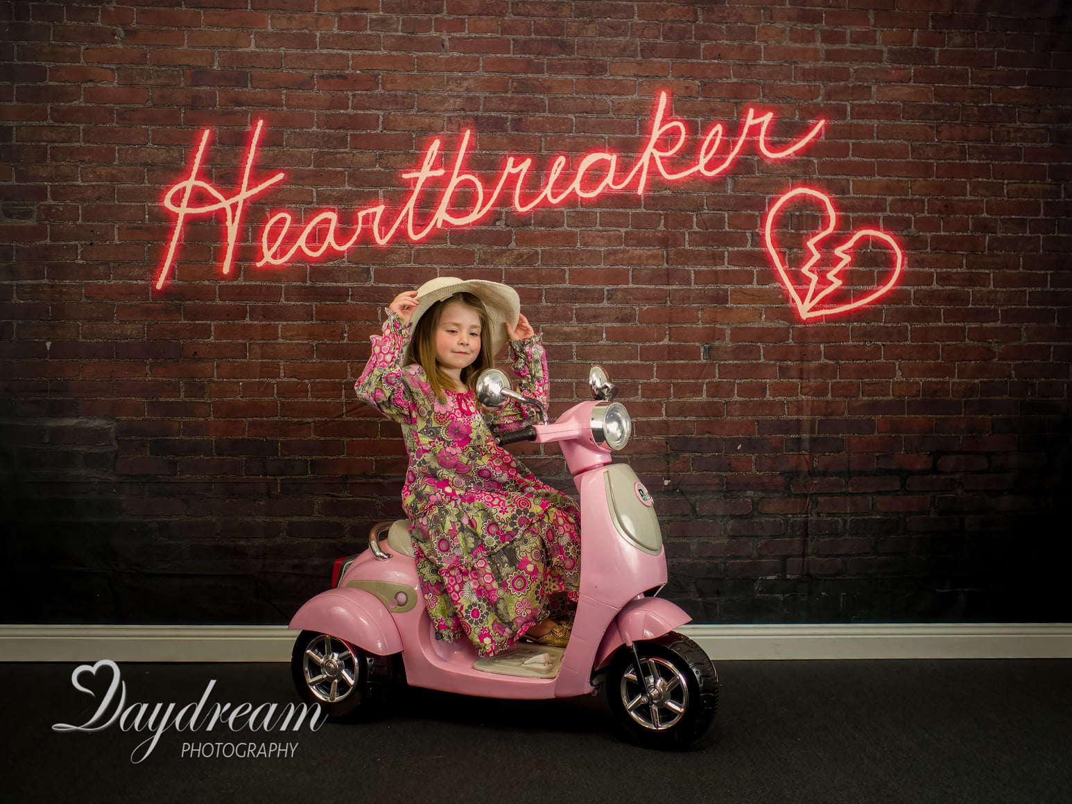 Kate Heartbreaker Sign Backdrop Designed by Mandy Ringe Photography - Kate Backdrop AU