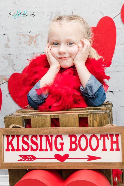 Kate Retro Brick Valentines Backdrop Designed by Jerry_Sina - Kate Backdrop AU