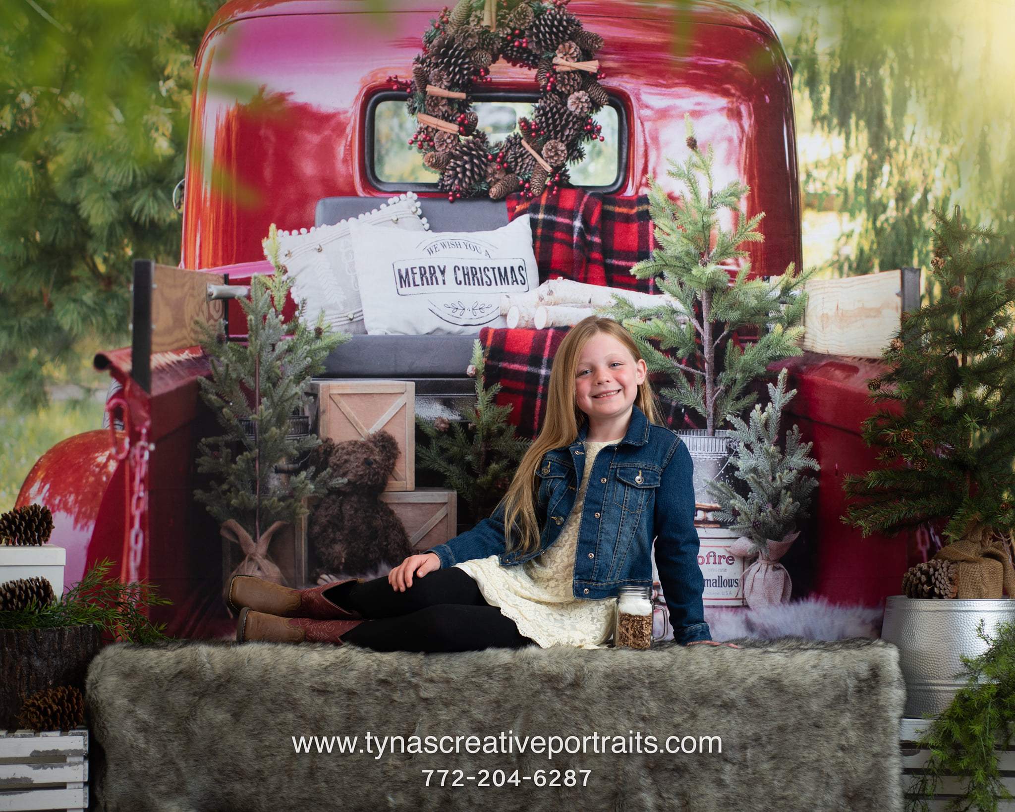 Kate Red Christmas Truck Backdrop Designed by Mandy Ringe Photography - Kate Backdrop AU
