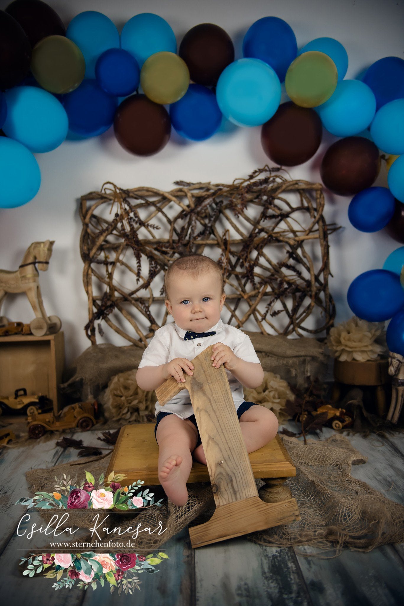 Kate Balloons Horse Cowboy Backdrop Designed by Csilla Kancsar - Kate Backdrop AU