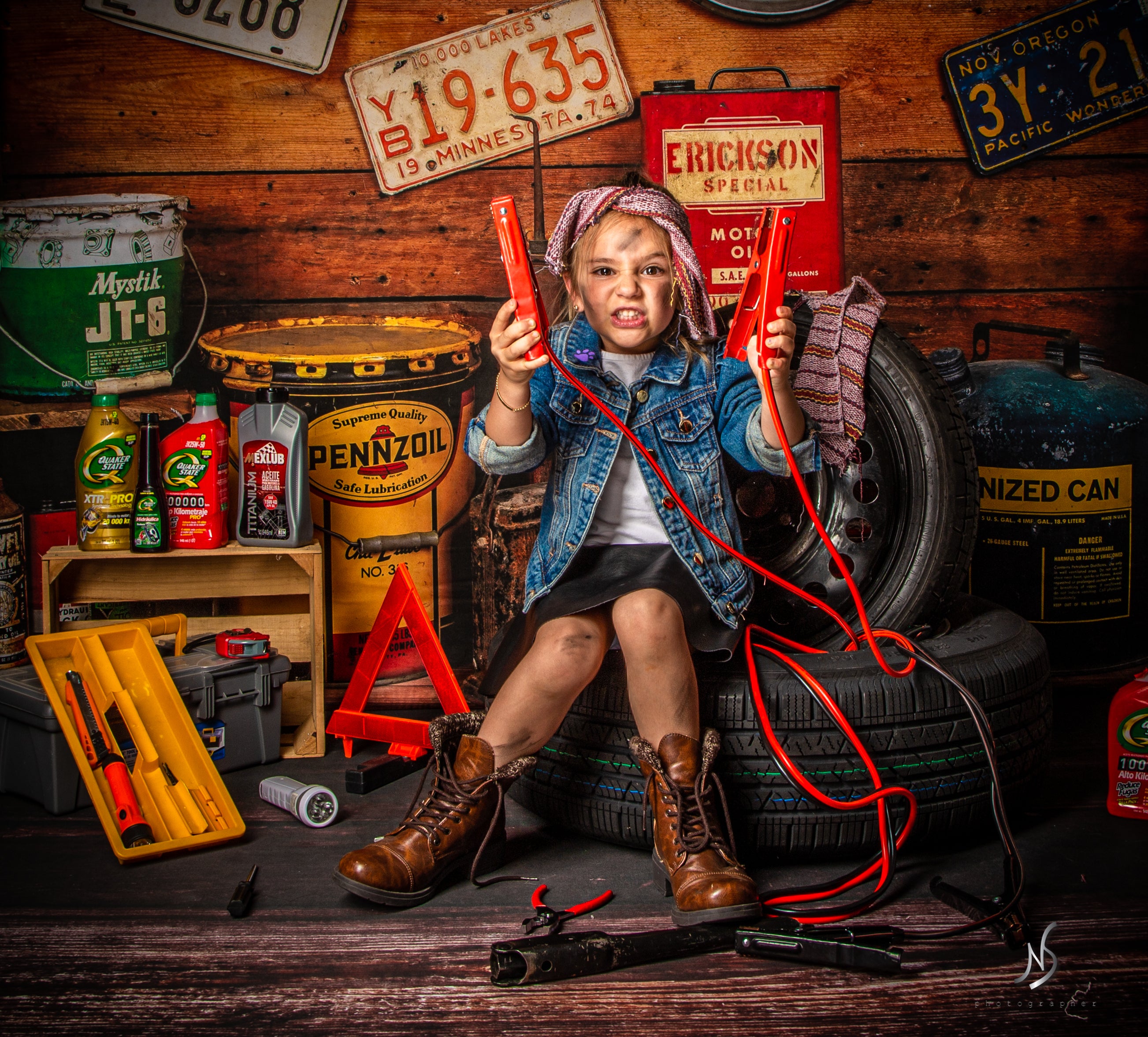 Kate Garage Boys/Father's Day Backdrop Designed by Arica Kirby - Kate Backdrop AU