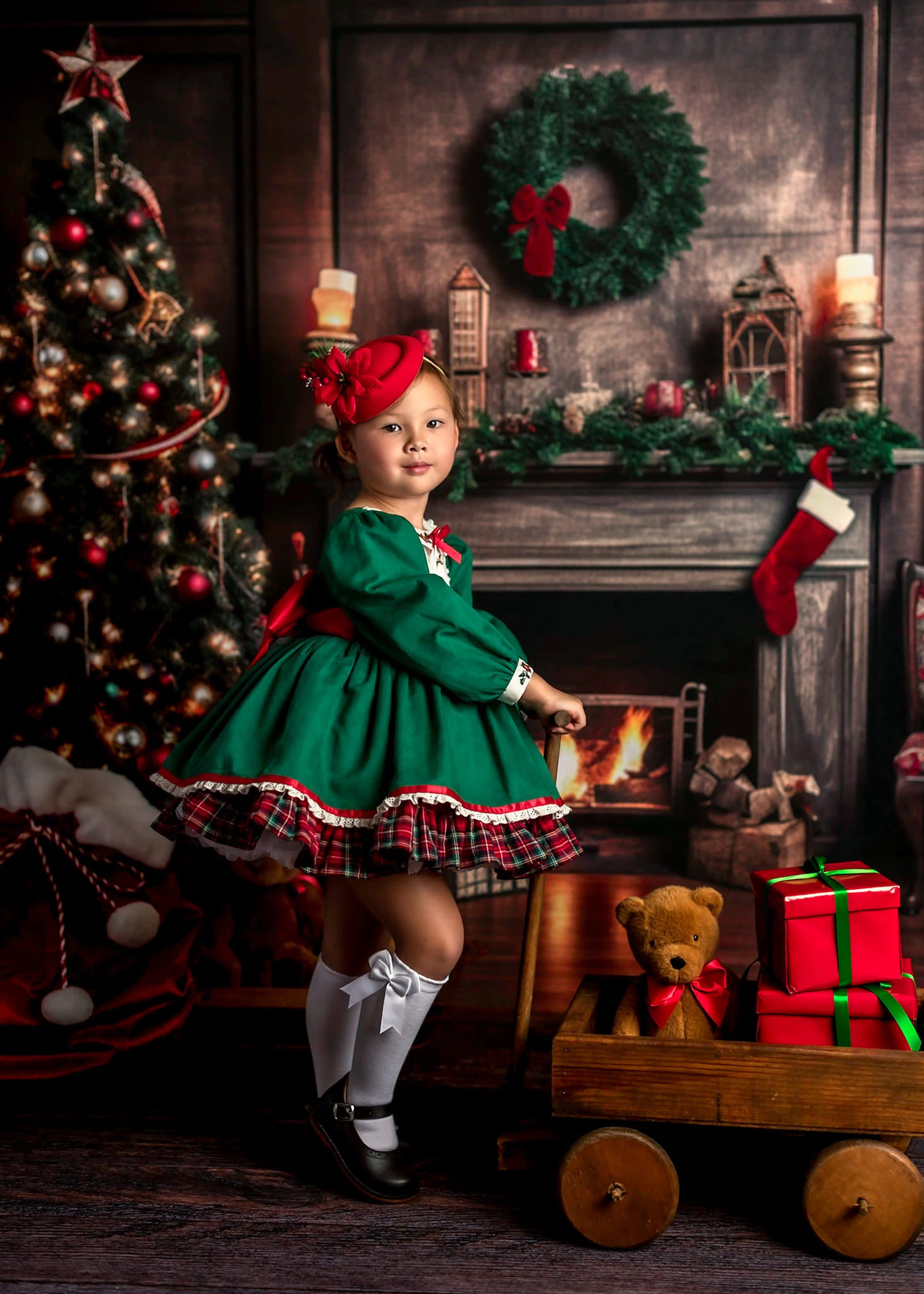 Kate Christmas Tree Fireplace Backdrop+Dark Wood Barn Rubber Floor Mat - Kate Backdrop AU