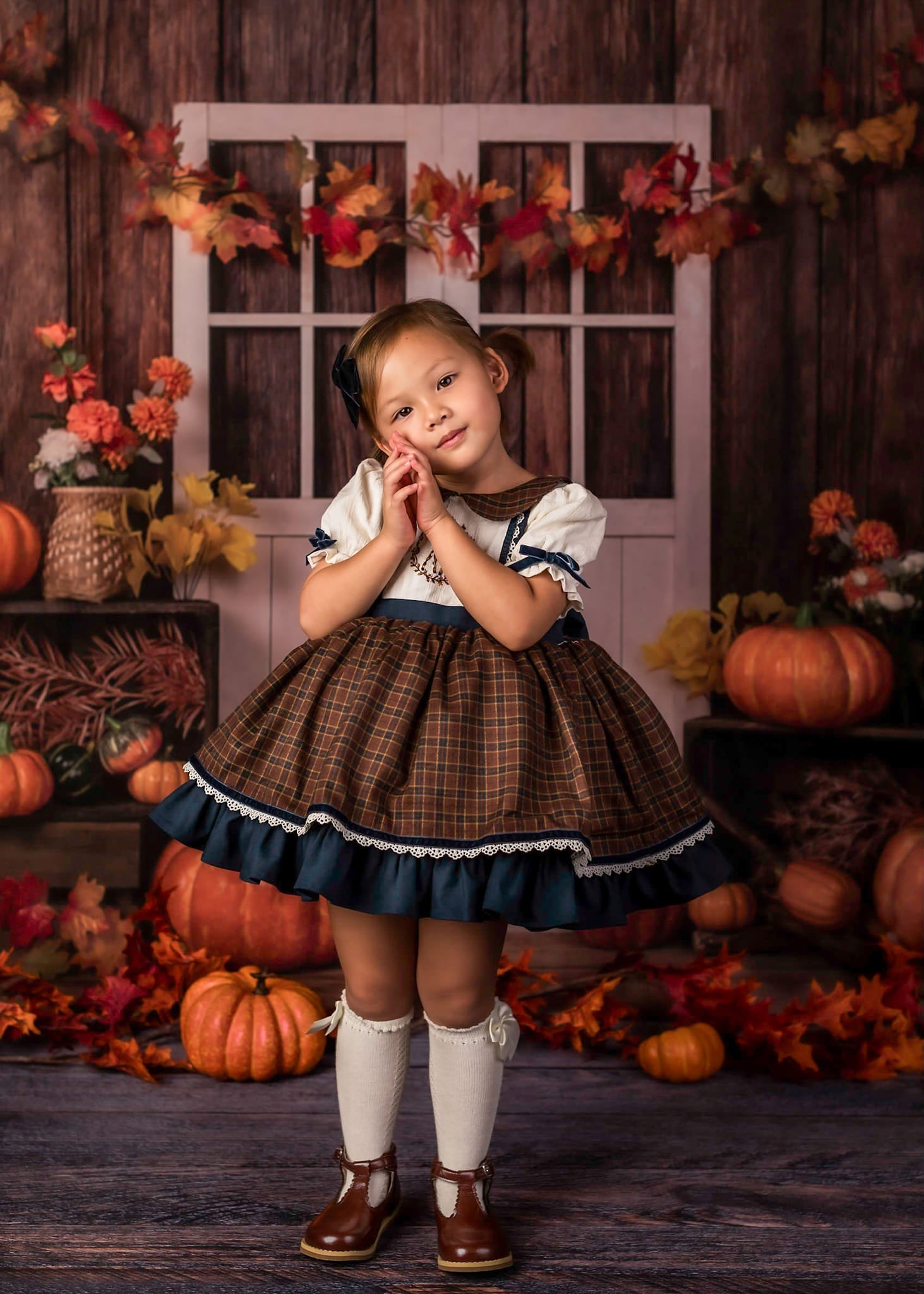 Kate Autumn/Thanksgiving Pumpkins with Lights Backdrop Designed by Jia Chan Photography