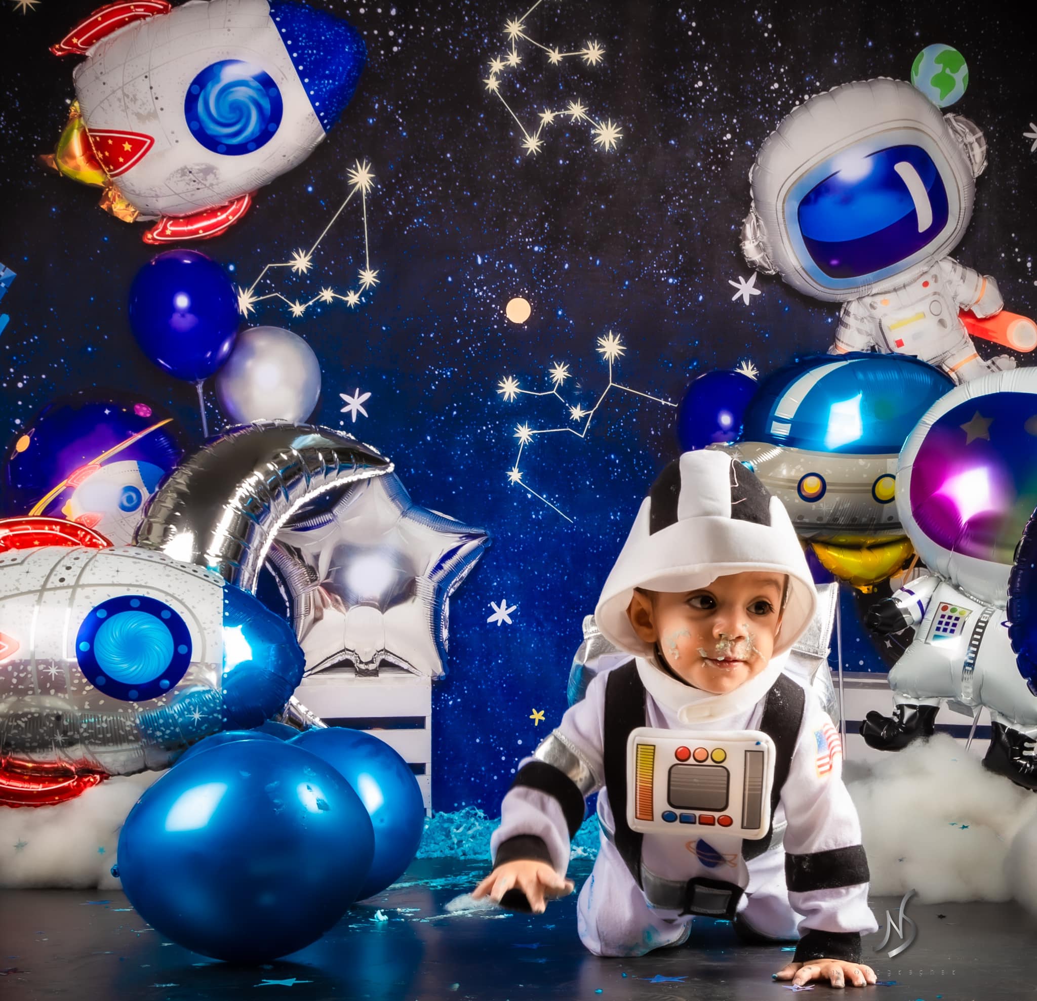 Kate Cake Smash Astronaut Universe Backdrop Designed by Emetselch - Kate Backdrop AU