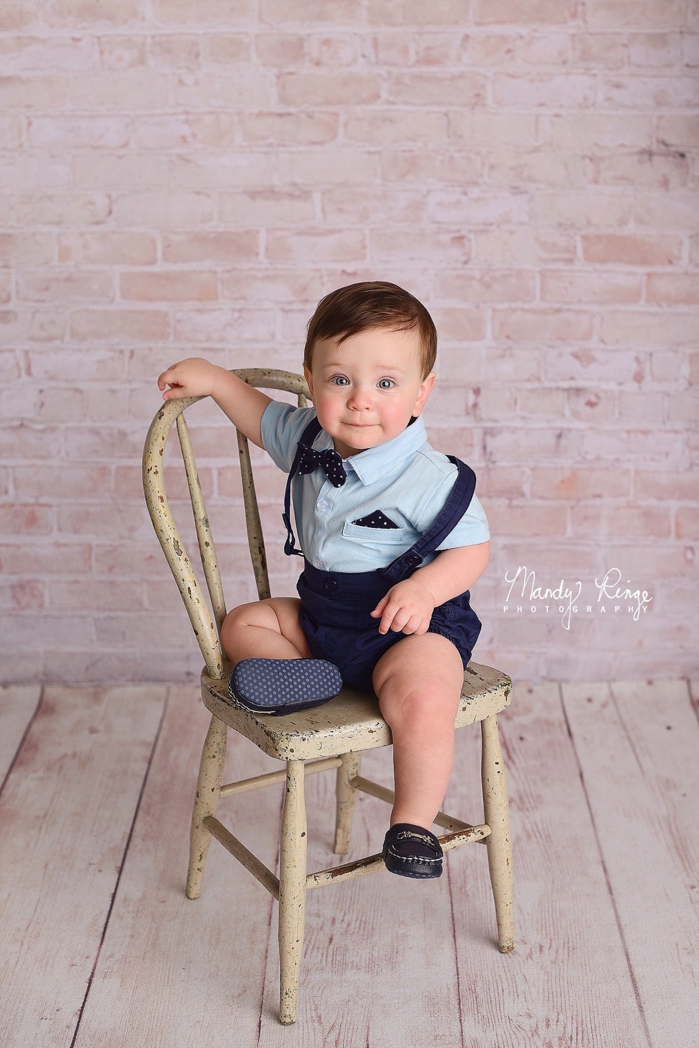 Kate Light and Creamy Backdrop Farmhouse Brick Designed by Mandy Ringe Photography - Kate Backdrop AU