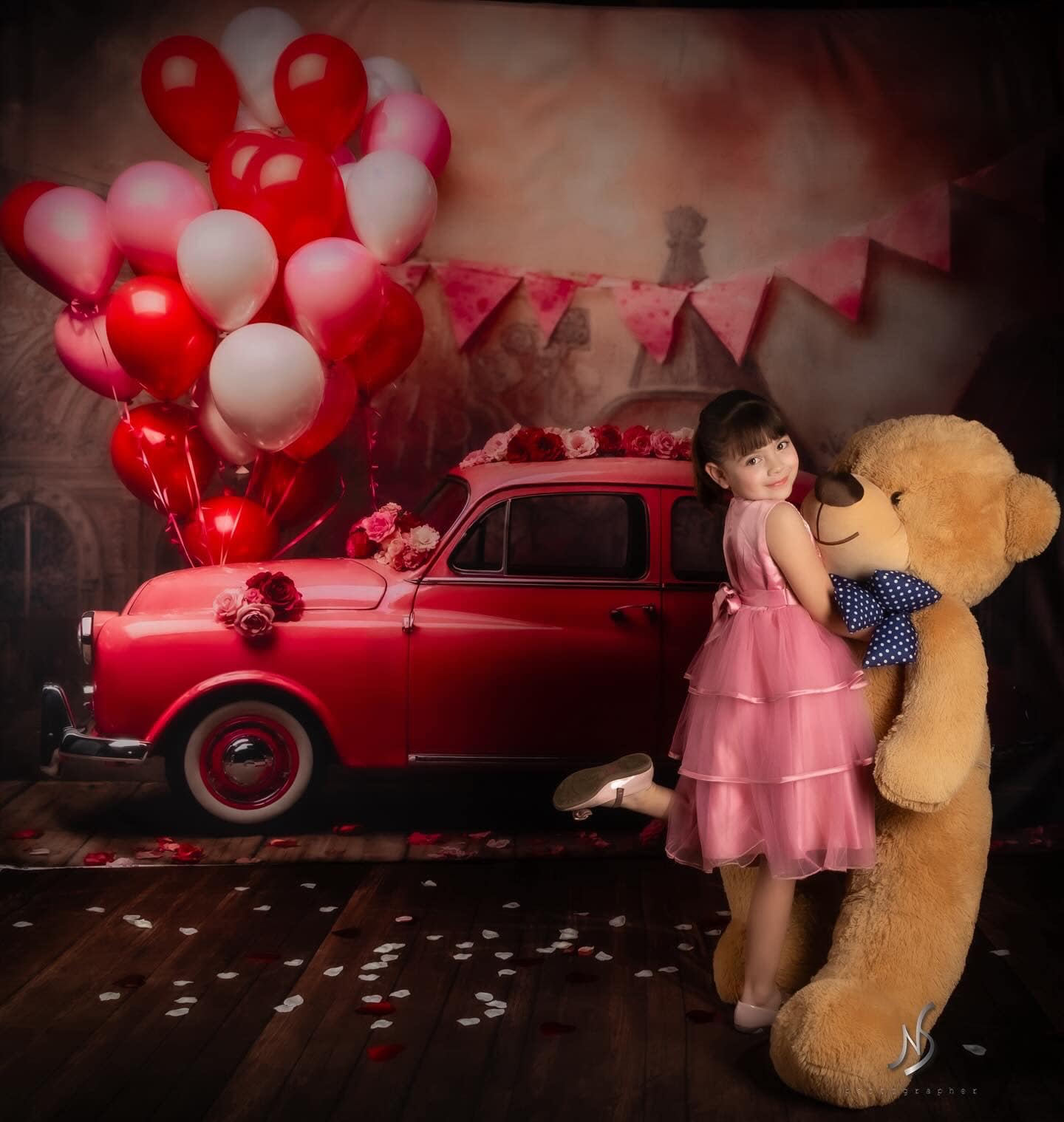 Kate Valentine's Day Pink Car Balloon Backdrop Designed by Emetselch - Kate Backdrop AU