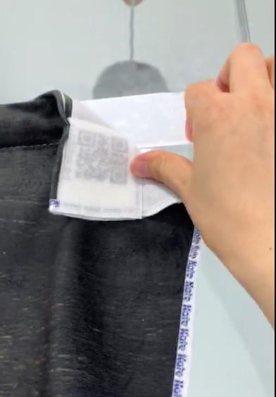 Kate Velcro Glue on the Back for Hanging Backdrops on the Wall - Kate Backdrop AU