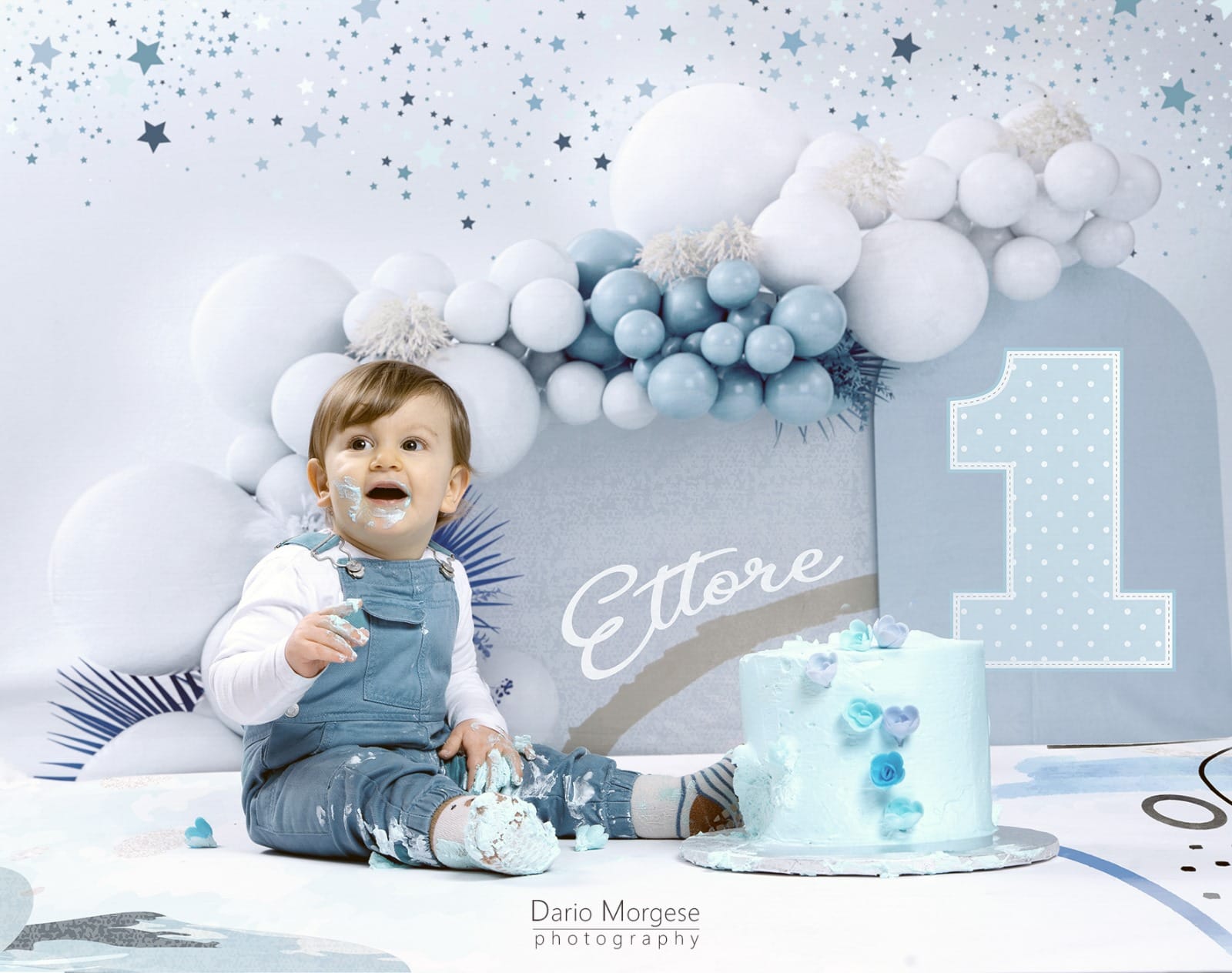 Kate Boho Balloons Fleece Backdrop Blue Cake Smash Designed by Uta Mueller Photography