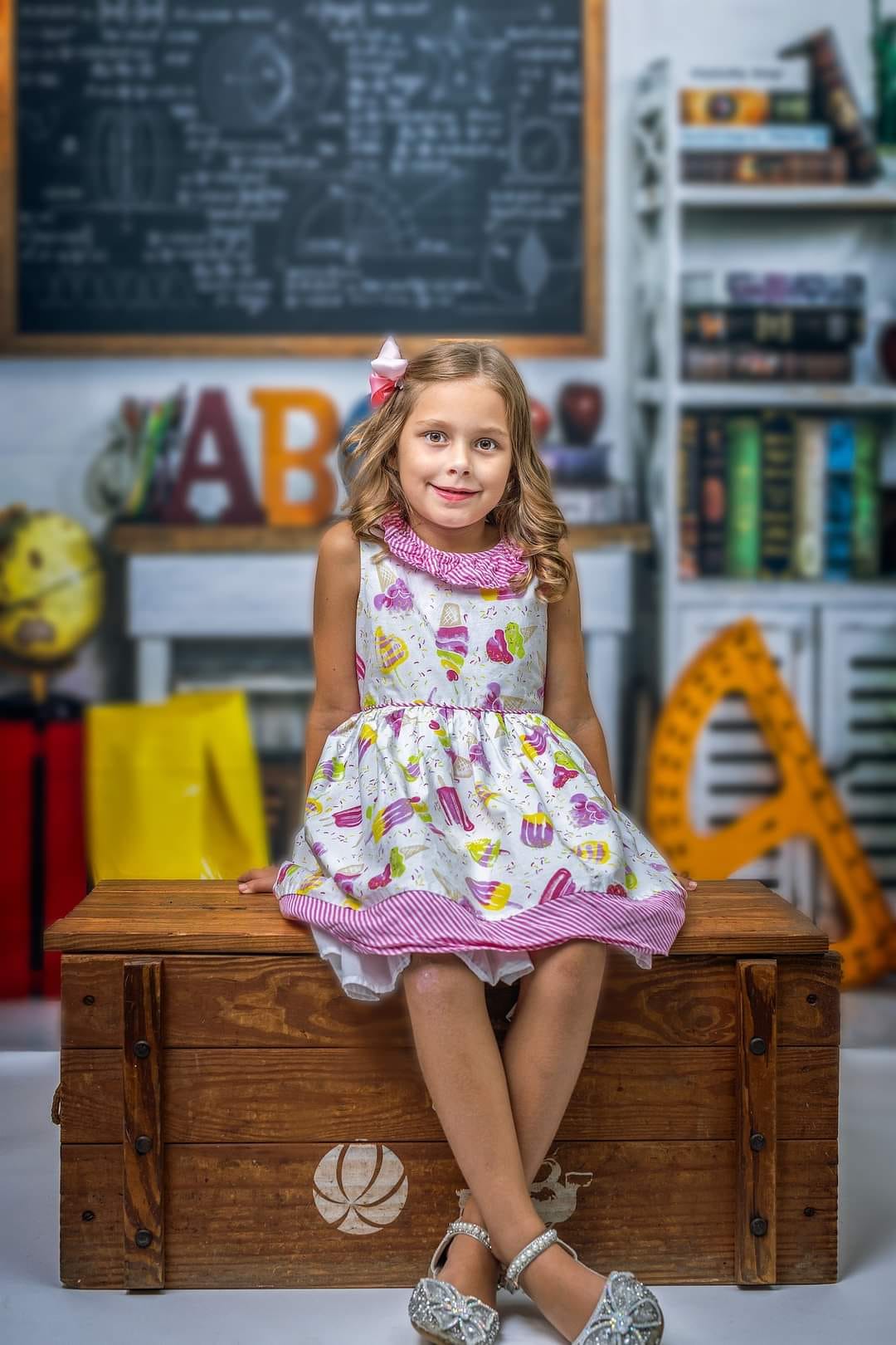 Kate Back to School Backdrop Blackboard Apple for Photography