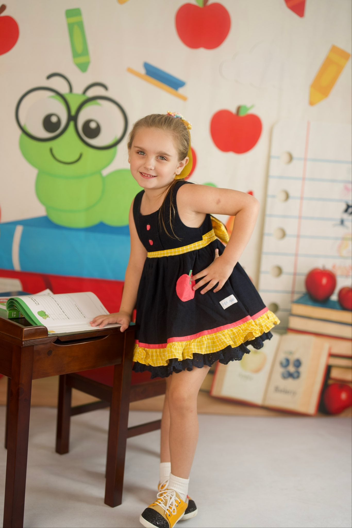 Kate Back to School Bookworm Backdrop Designed by Patty Roberts - Kate Backdrop AU