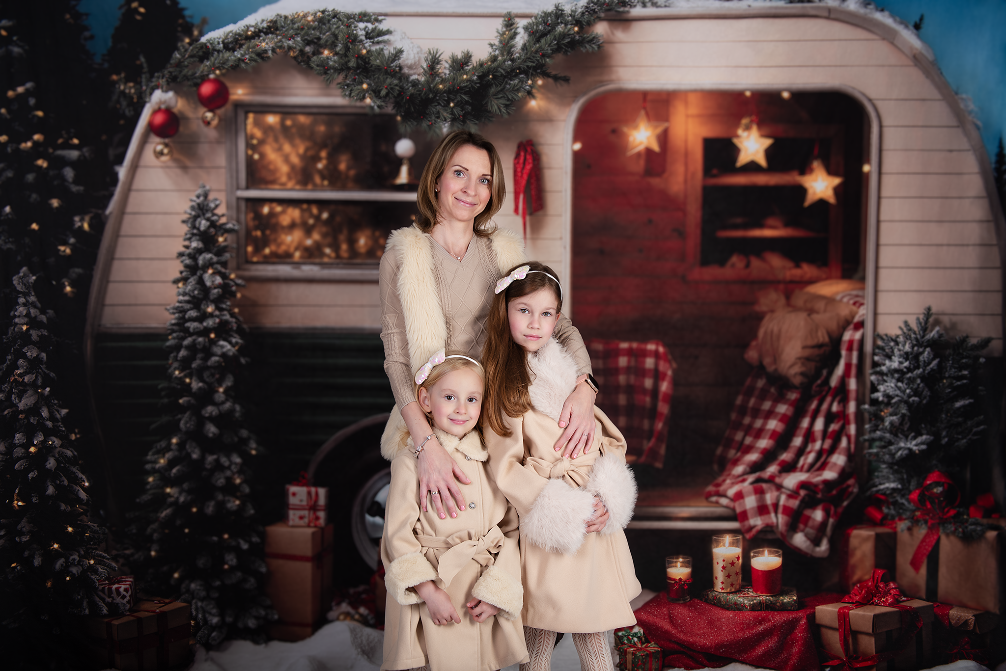 Kate Christmas Snow Outdoor Green Camper Backdrop