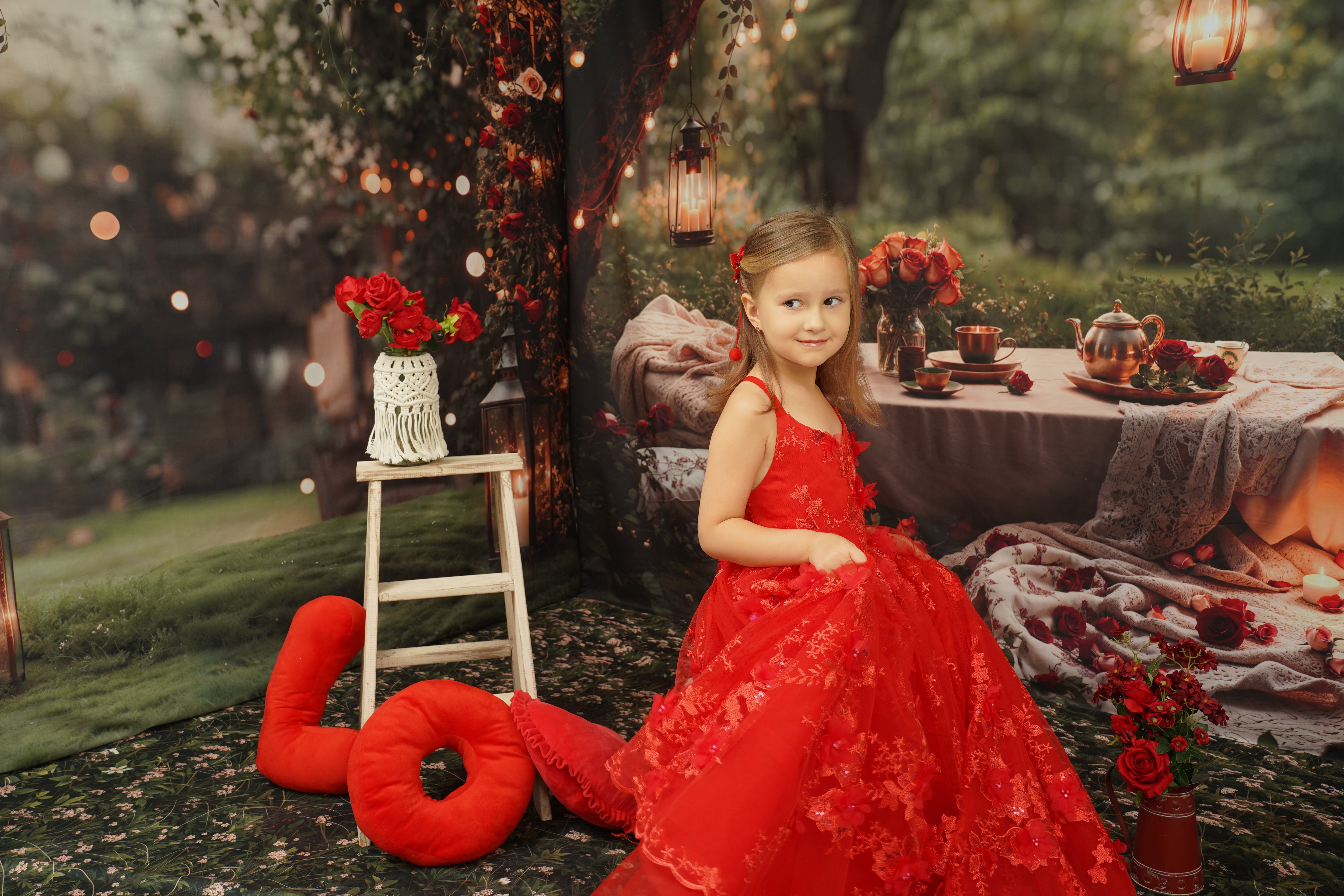 Kate Valentine Spring Romantic Garden Picnic Room Set - Kate Backdrop AU