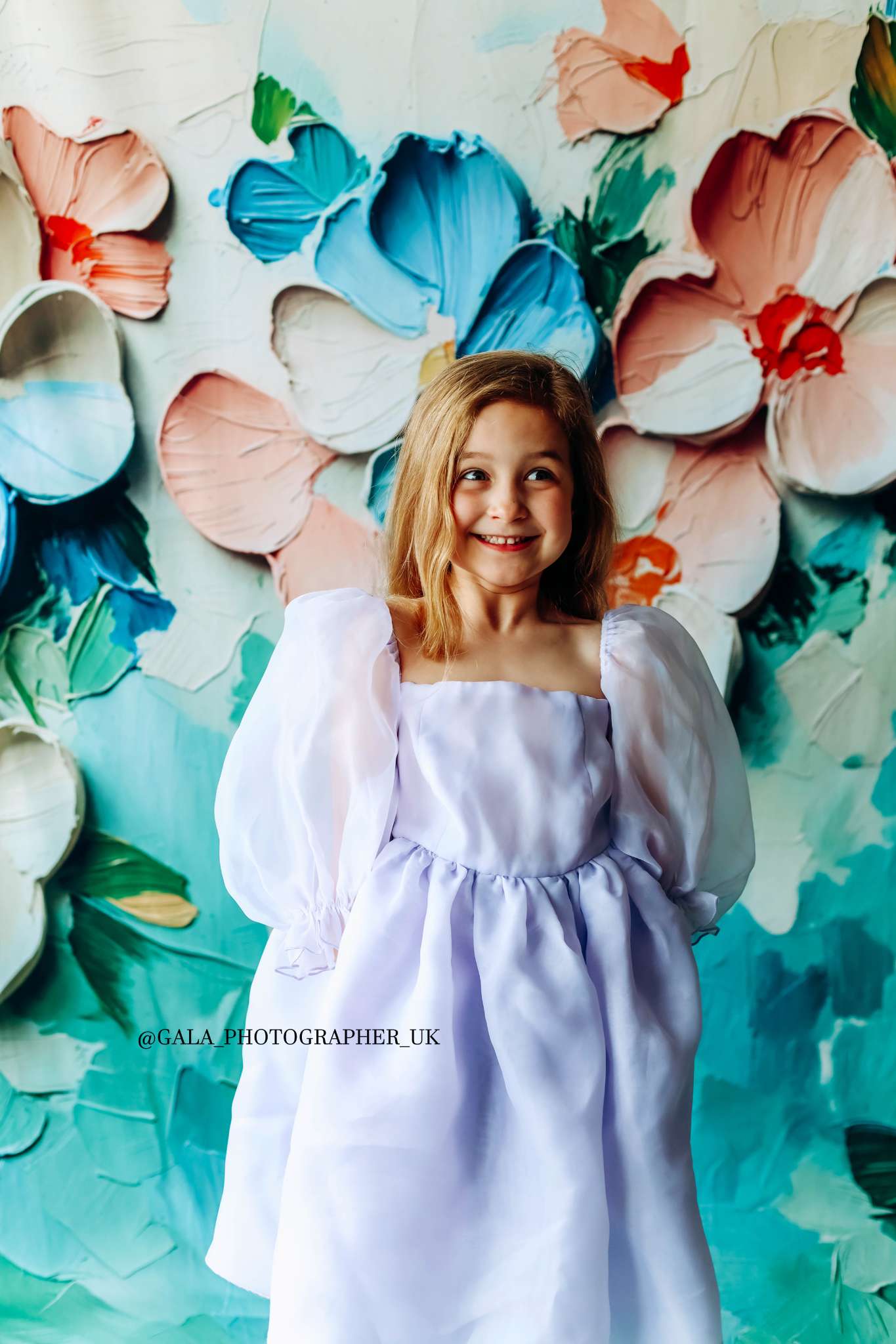 Kate Fleece Green Fine Art Flowers Backdrop Designed by GQ