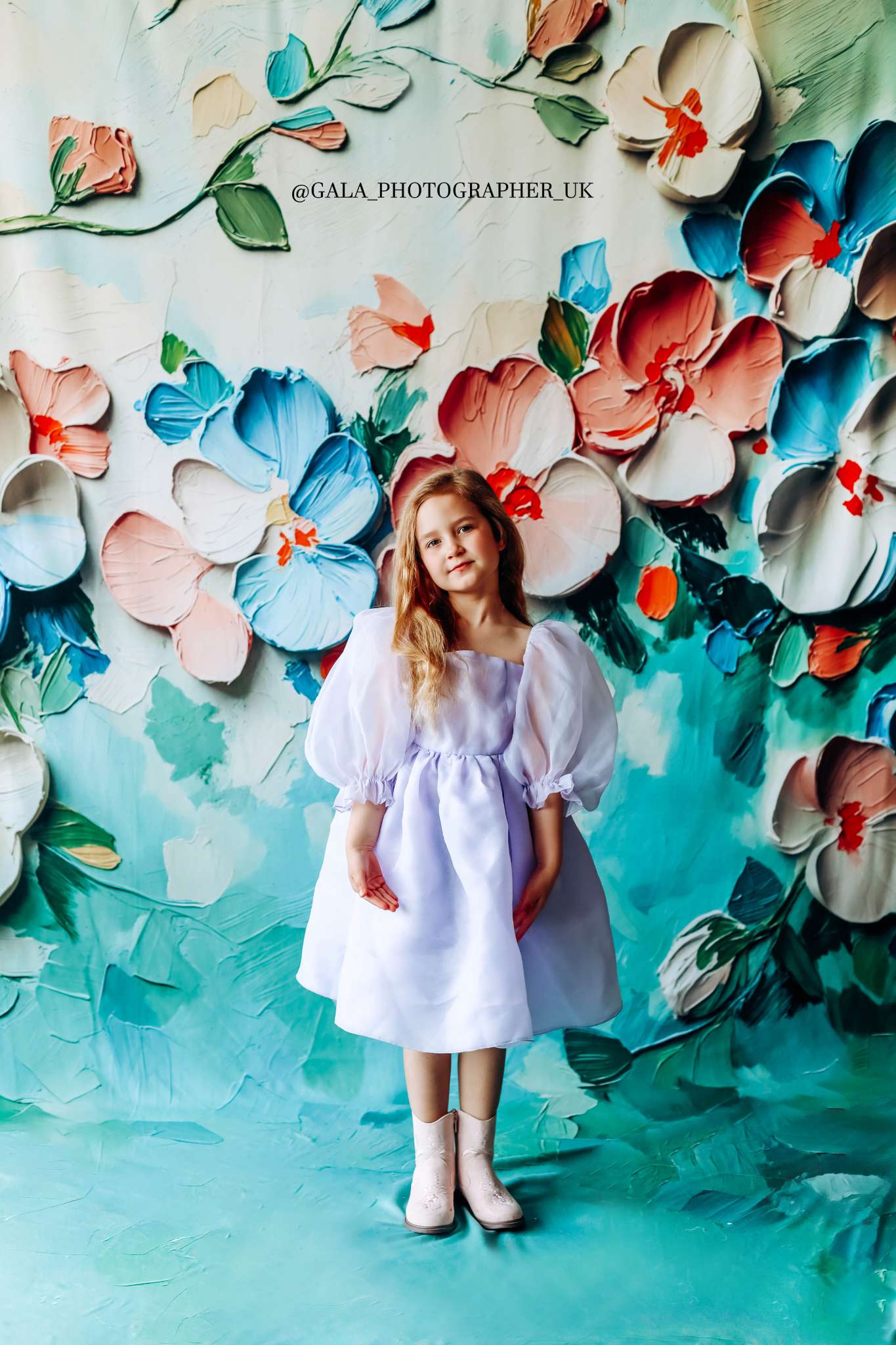 Kate Fleece Green Fine Art Flowers Backdrop Designed by GQ