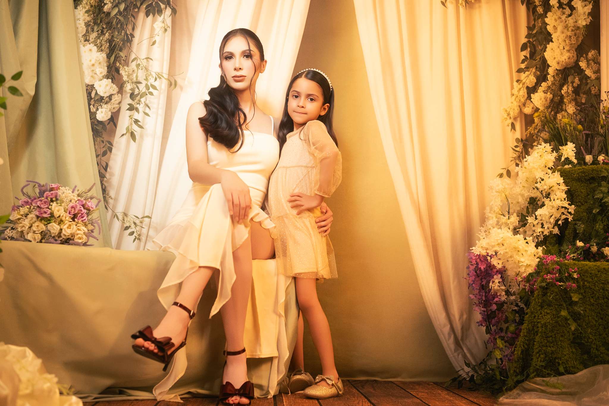 Kate Spring Flowers Curtain Wall Backdrop Designed by Emetselch