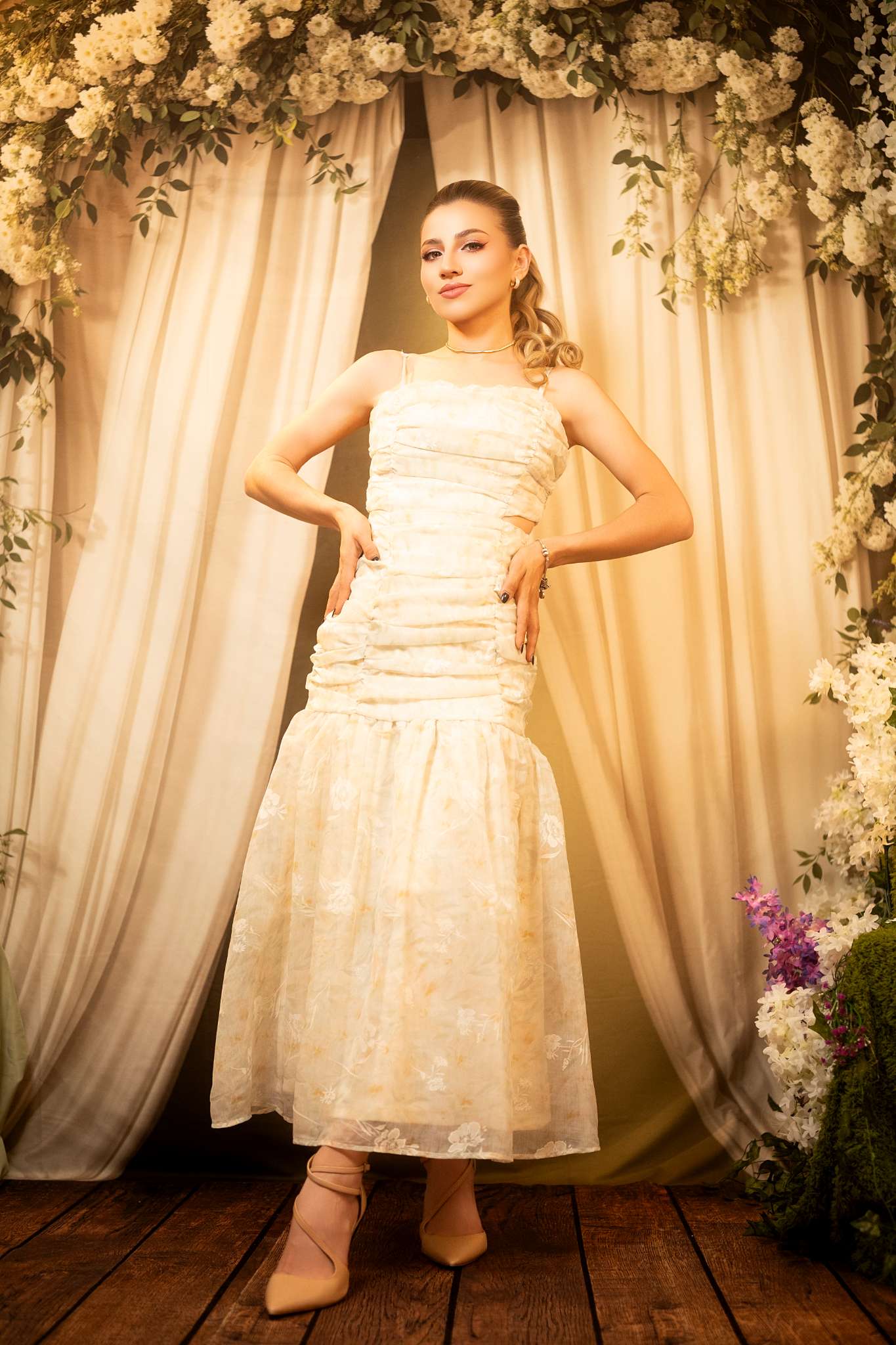 Kate Spring Flowers Curtain Wall Backdrop Designed by Emetselch