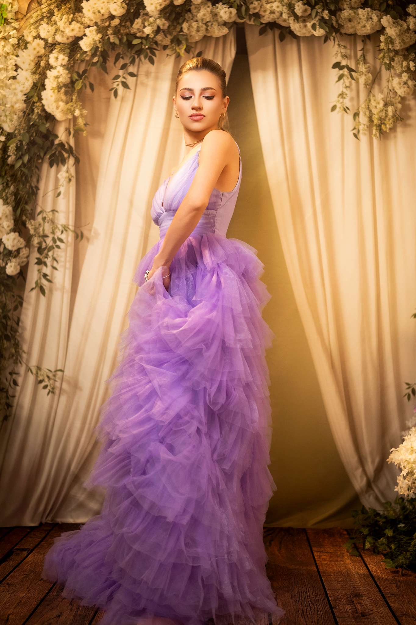 Kate Spring Flowers Curtain Wall Backdrop Designed by Emetselch