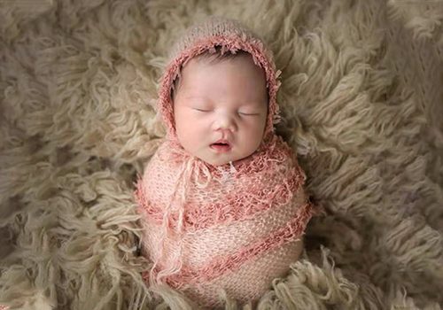 Newborn Prop for Photography Hat+Wrap