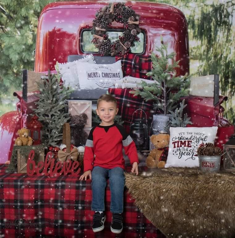 Kate Red Christmas Truck Backdrop Designed by Mandy Ringe Photography