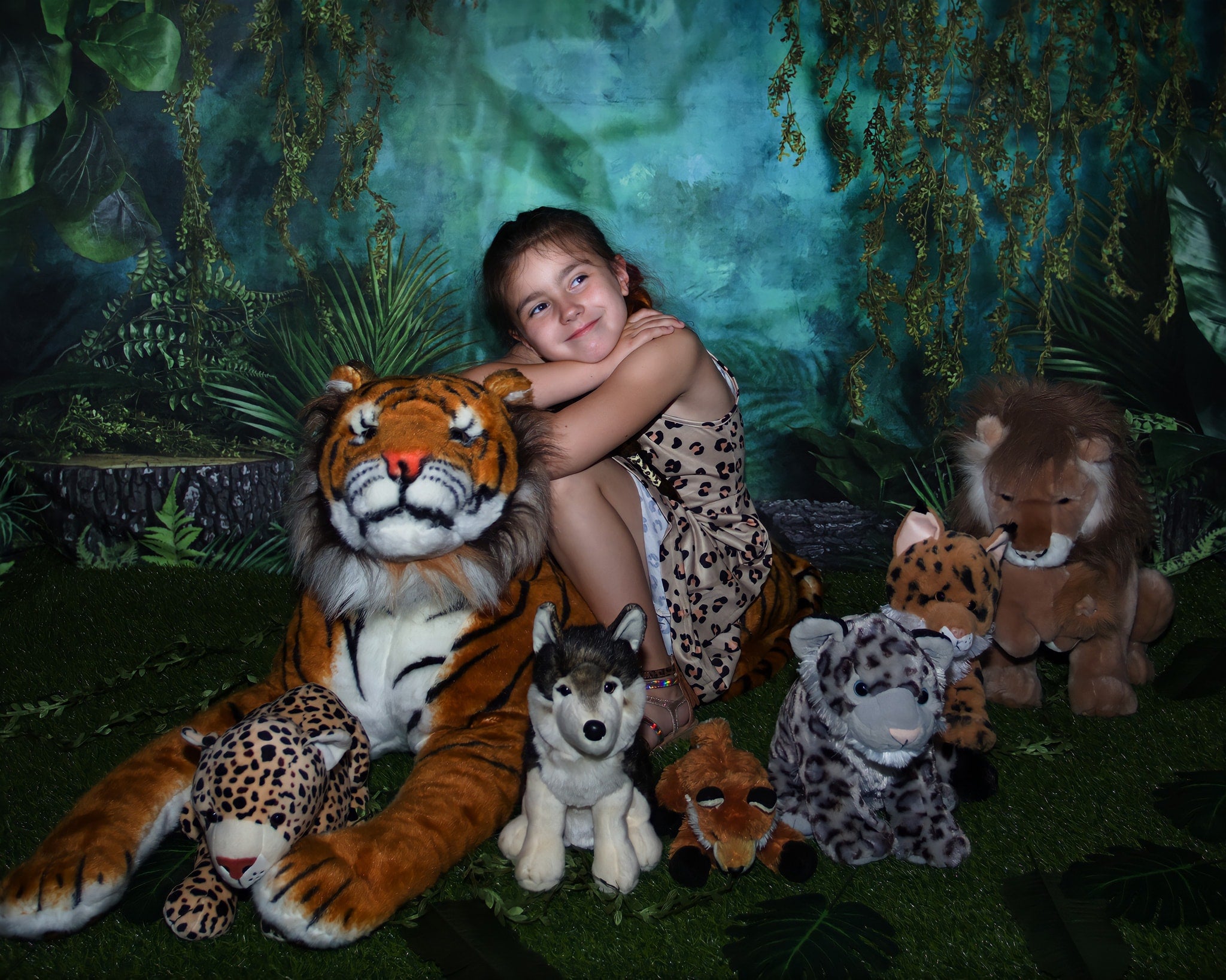 Kate Jungle Backdrop Designed by Mandy Ringe Photography