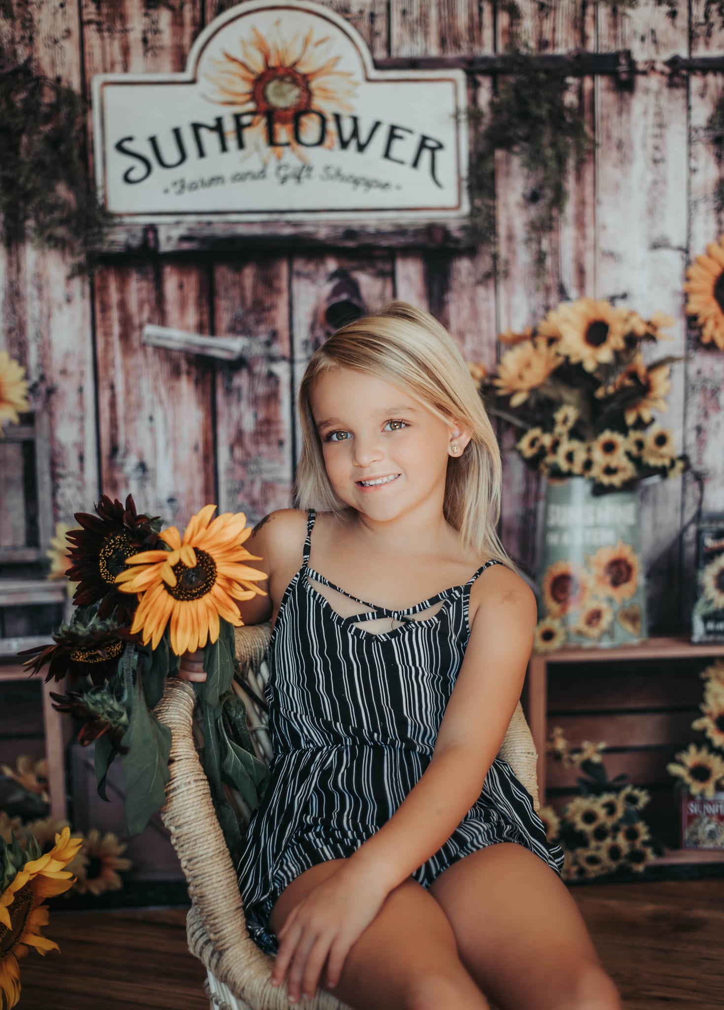 Kate Spring Sunflower Gift Shop Wood Fall Backdrop - Kate Backdrop AU