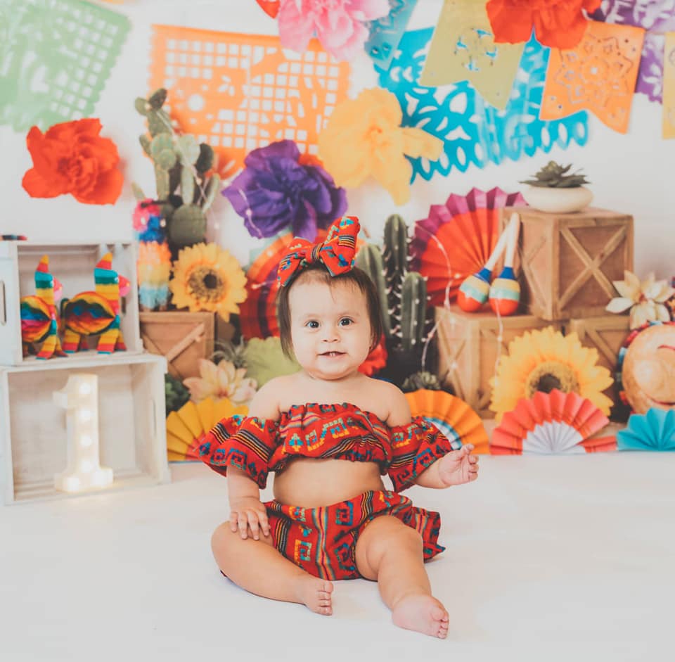 Kate Sunflower Fiesta Backdrop Designed by Mandy Ringe Photography