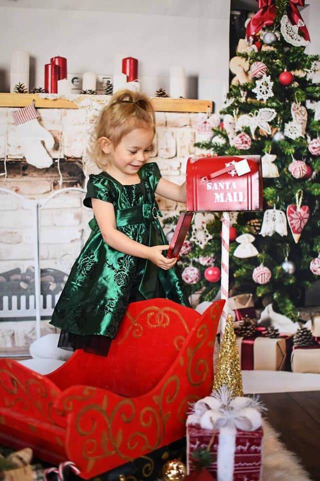 Kate Tree Gift White Wall Backdrop for Christmas Photography