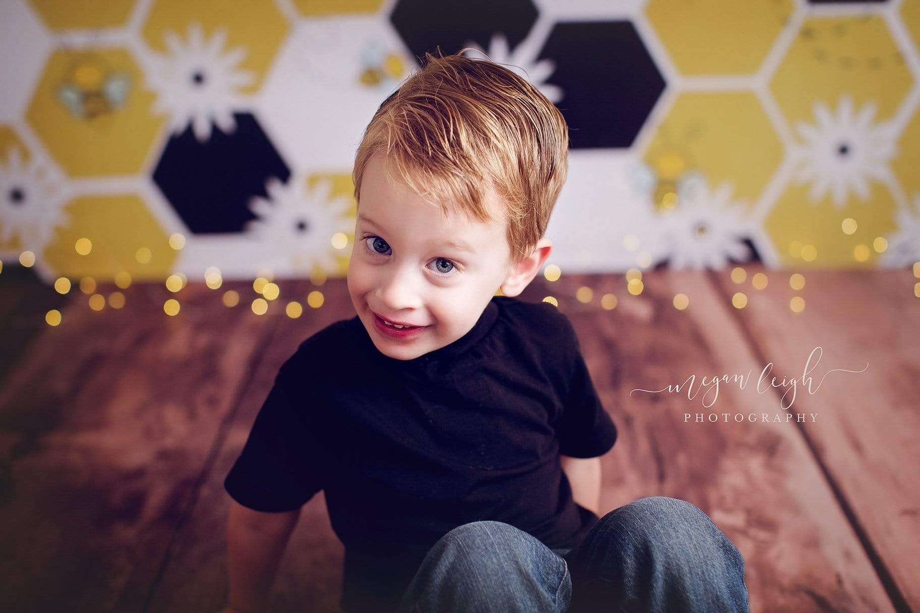 Kate Bumble Bee Summer Backdrop for Photography Designed by Megan Leigh Photography - Kate Backdrop AU