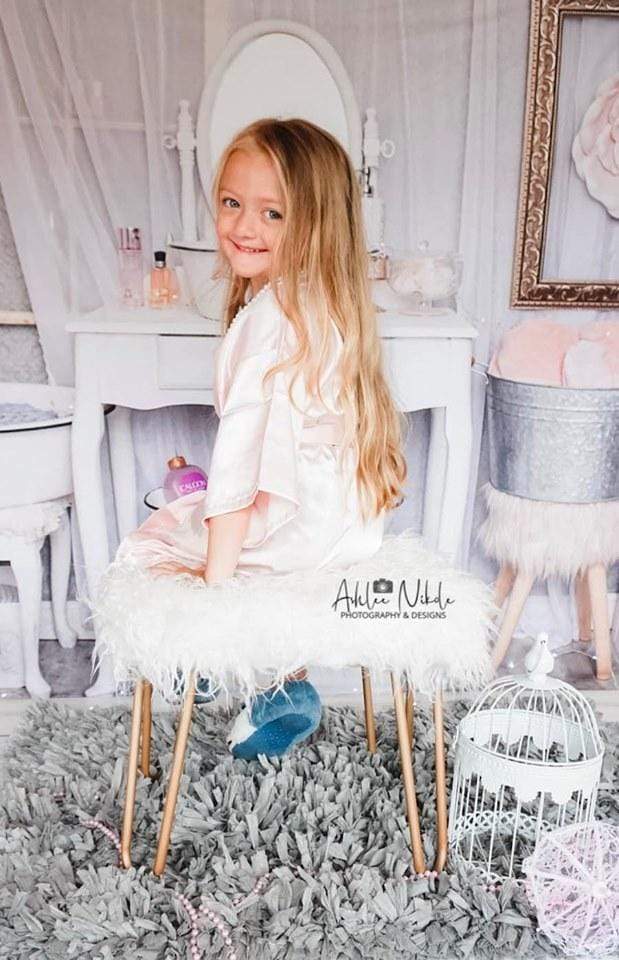 Kate Powder Room Children Backdrop for Photography Designed by Erin Larkins - Kate Backdrop AU