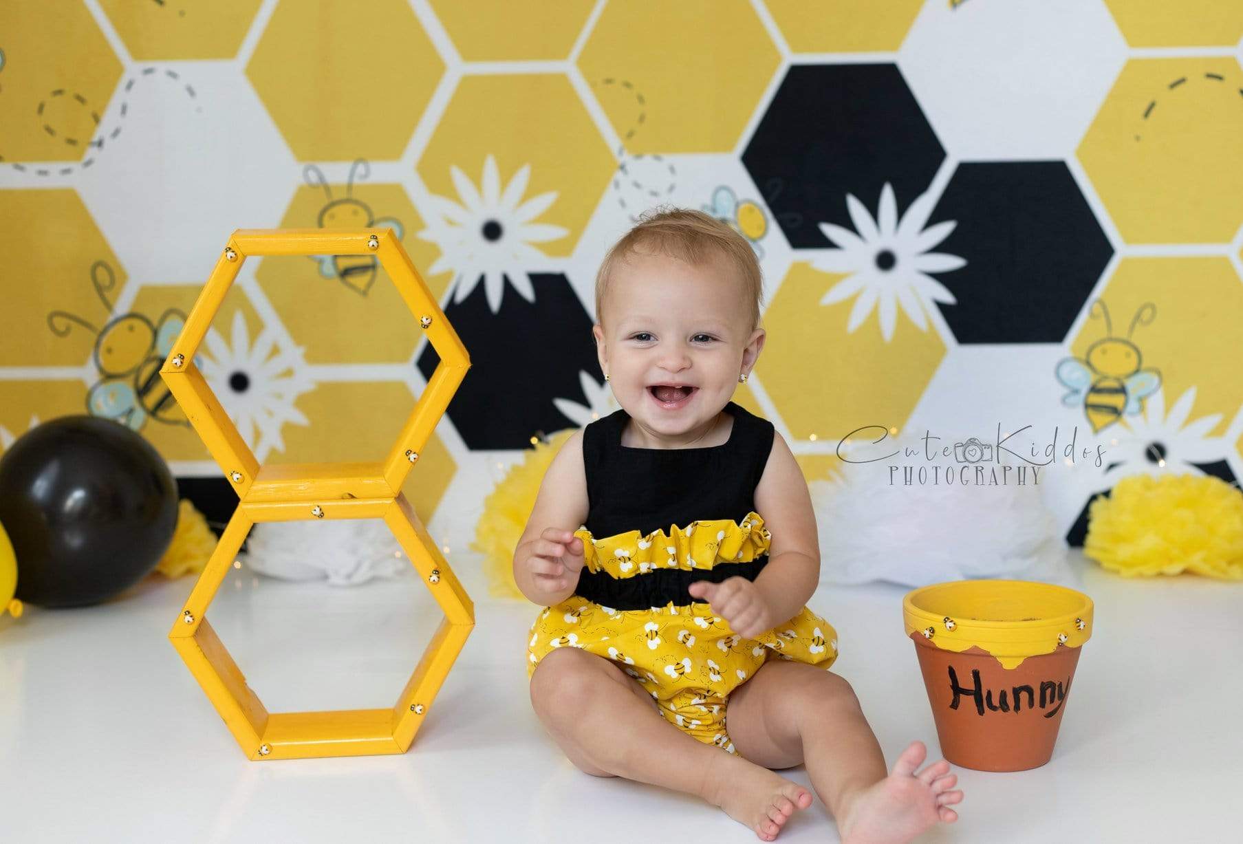 Kate Bumble Bee Summer Backdrop for Photography Designed by Megan Leigh Photography - Kate Backdrop AU
