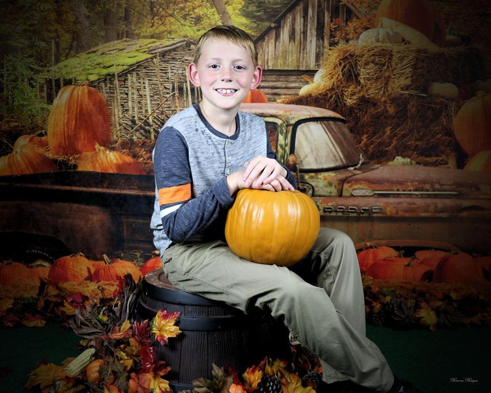 Kate Autumn Maple Forest With Pumpkins And Old Truck for Photography - Kate Backdrop AU
