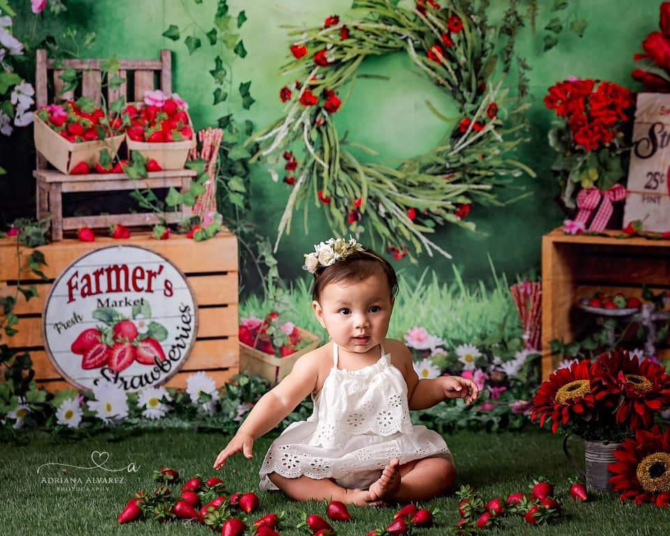 Kate Spring Strawberry and White Flower Green Leaves With Banners Birthday Backdrop for Photography