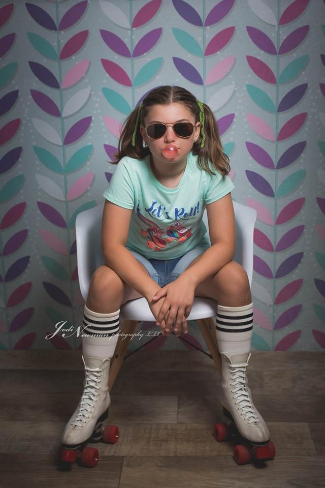 Kate Seamless Leaves Pattern for Girls Backdrop Designed By Krystle Mitchell Photography - Kate Backdrop AU
