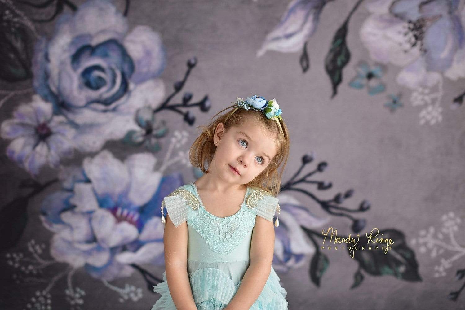 Kate Fine Art Winter Floral Backdrop Designed By Mandy Ringe Photography