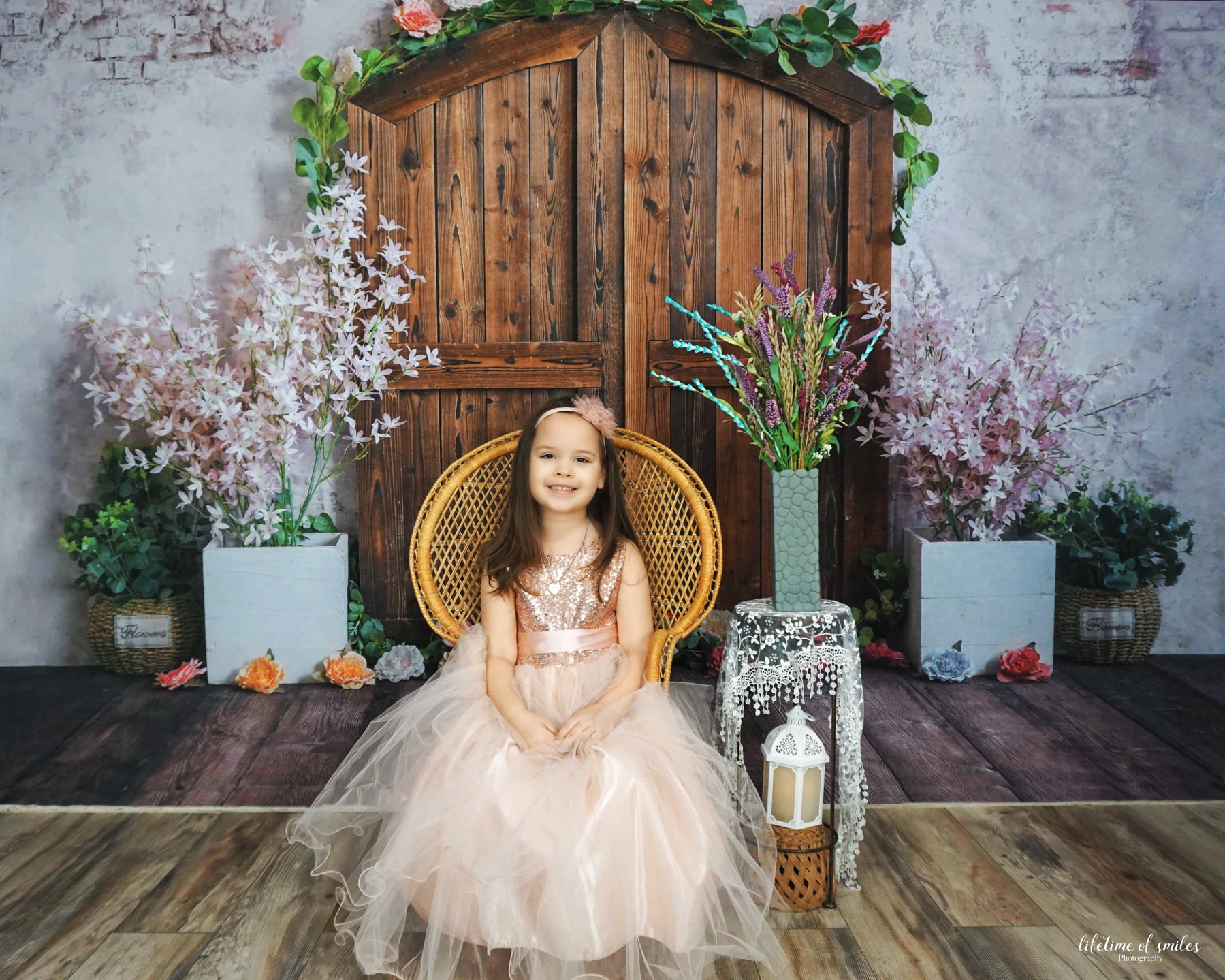 Kate Spring Barn Door Backdrop for Photography