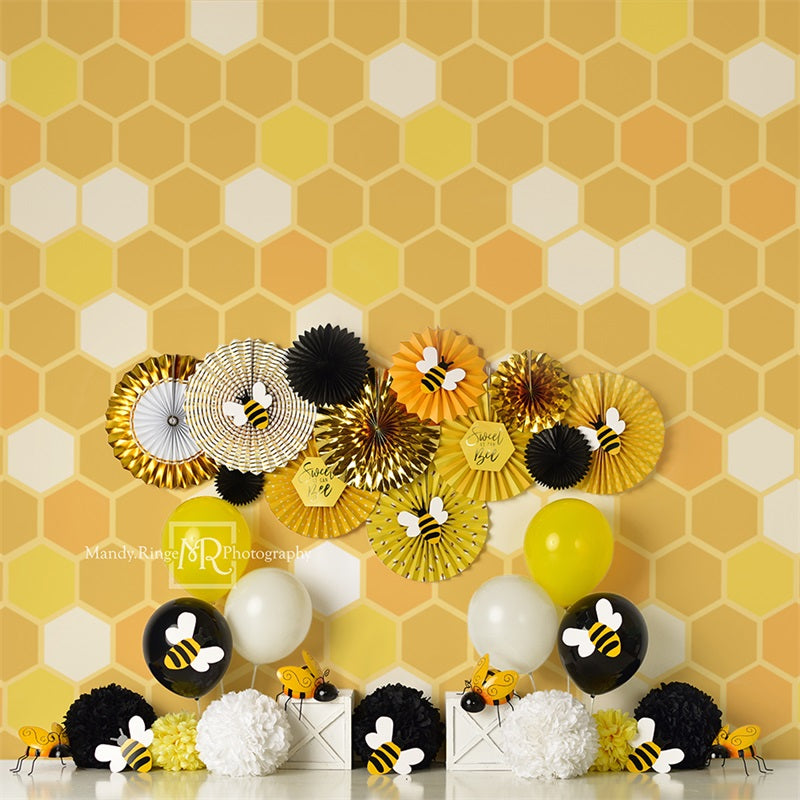 Kate Sweet as Can Bee Backdrop Designed by Mandy Ringe Photography - Kate Backdrop AU