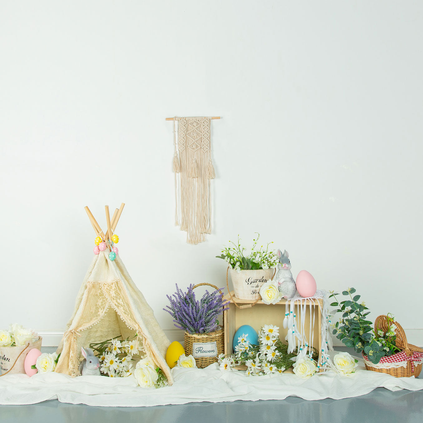 Kate Spring\Easter Floral Egg Decoration Backdrop Designed by Jia Chan Photography
