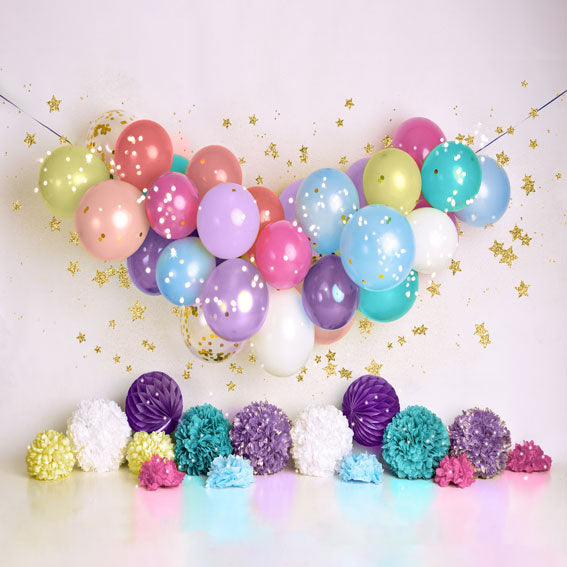 Kate Birthday Balloons and Stars Backdrop Designed By Mandy Ringe Photography