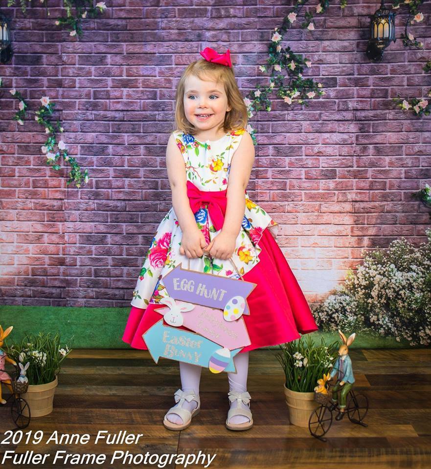 Kate Spring Session Flower Brick Backdrop