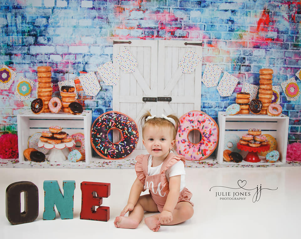 Kate Donut Banner White Door Children Backdrop - Kate Backdrop AU