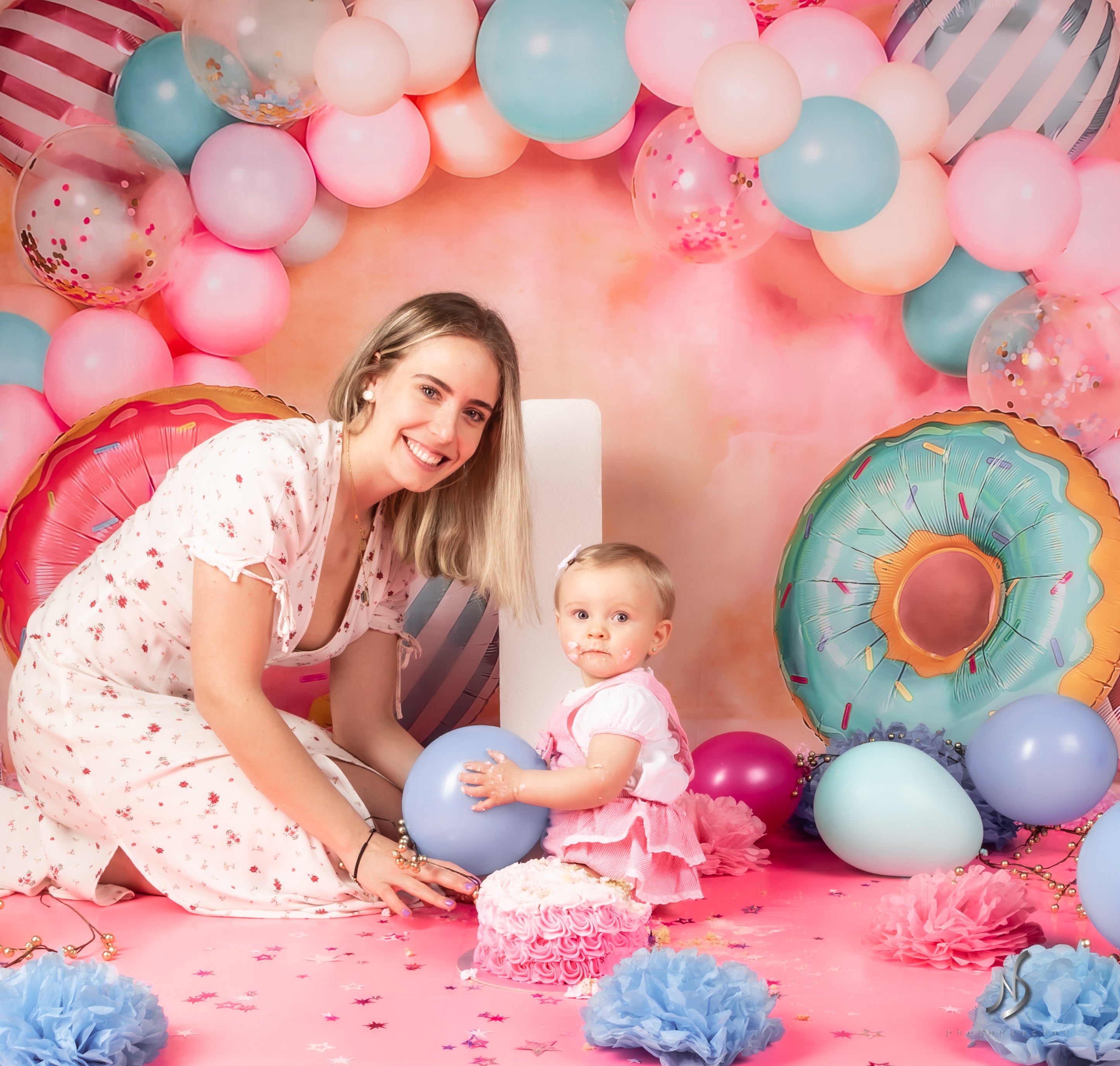Kate Cake Smash Donut Balloon Backdrop Designed by Emetselch - Kate Backdrop AU